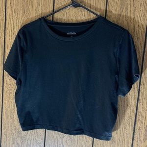 CROPPED BLACK T-SHIRT WILD FABLE JUNIORS XXL NWOT